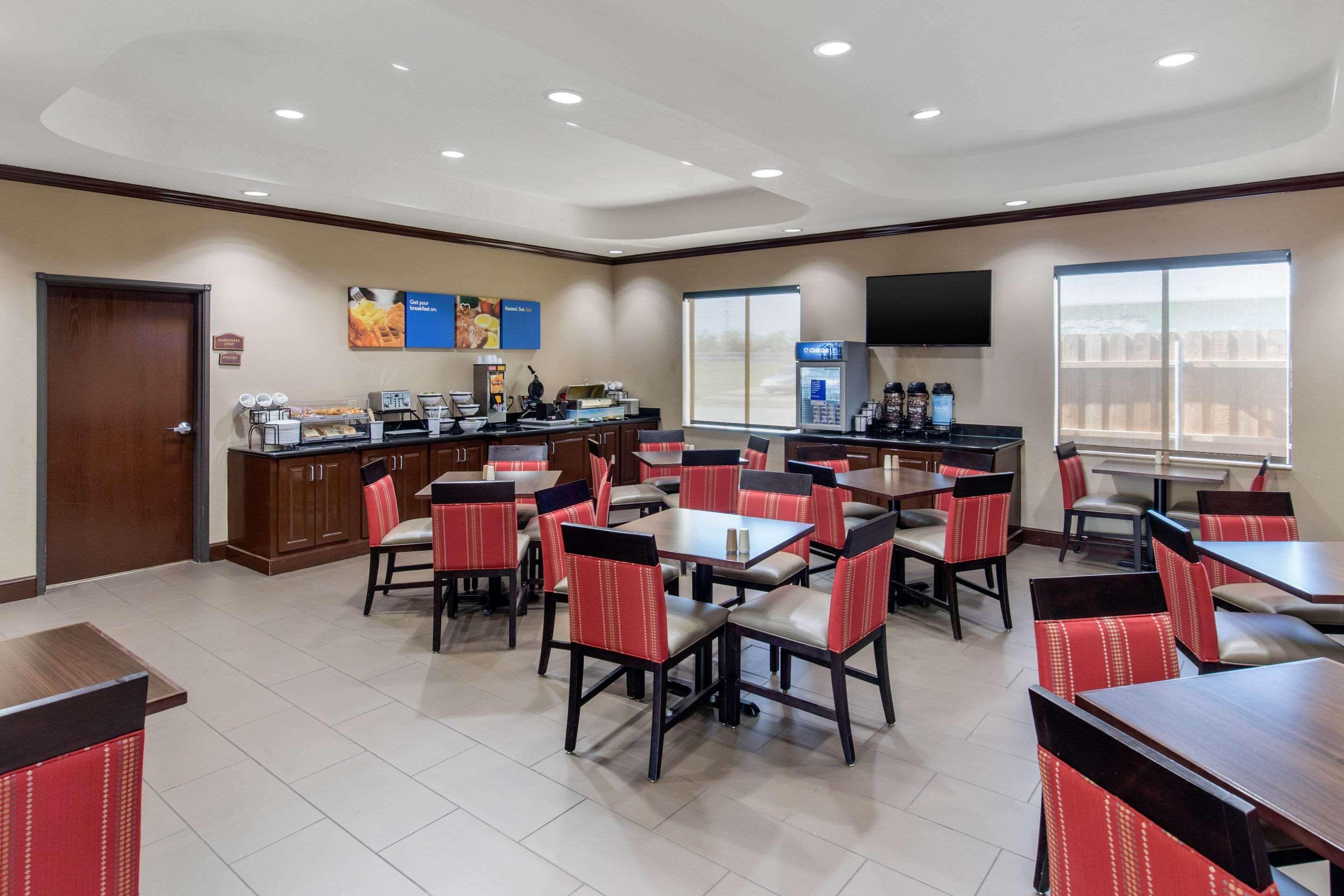 Comfort Inn Near Unt Denton Exterior foto